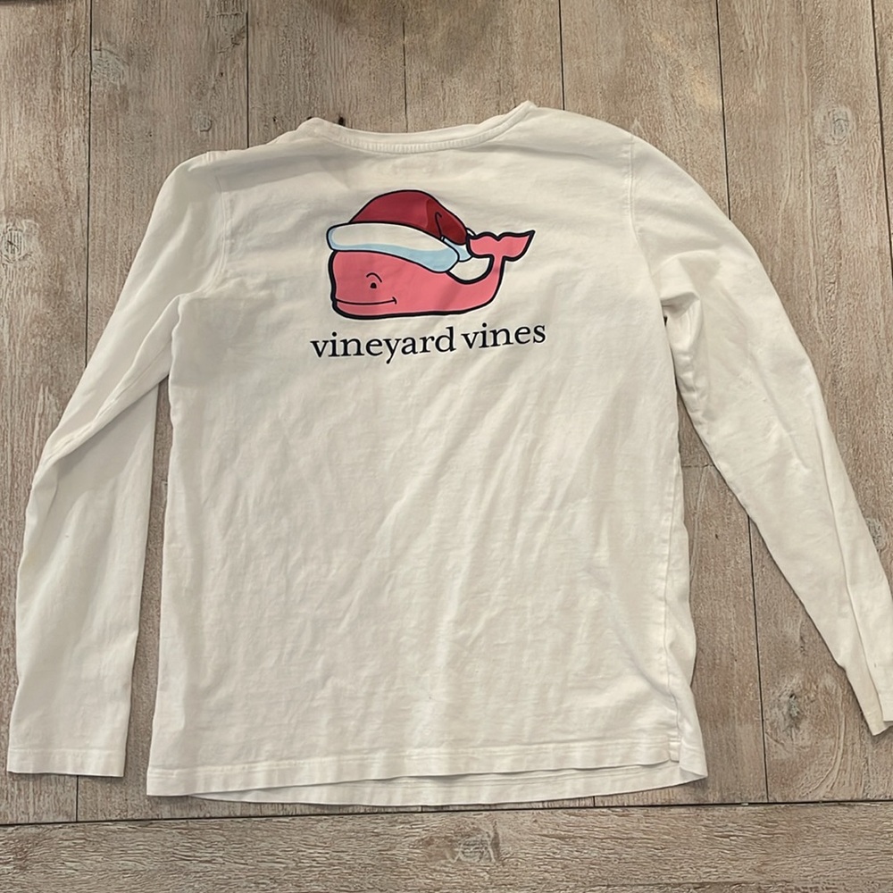 Unisex boys girls vineyard vines Christmas whale long sleeve shirt size large
